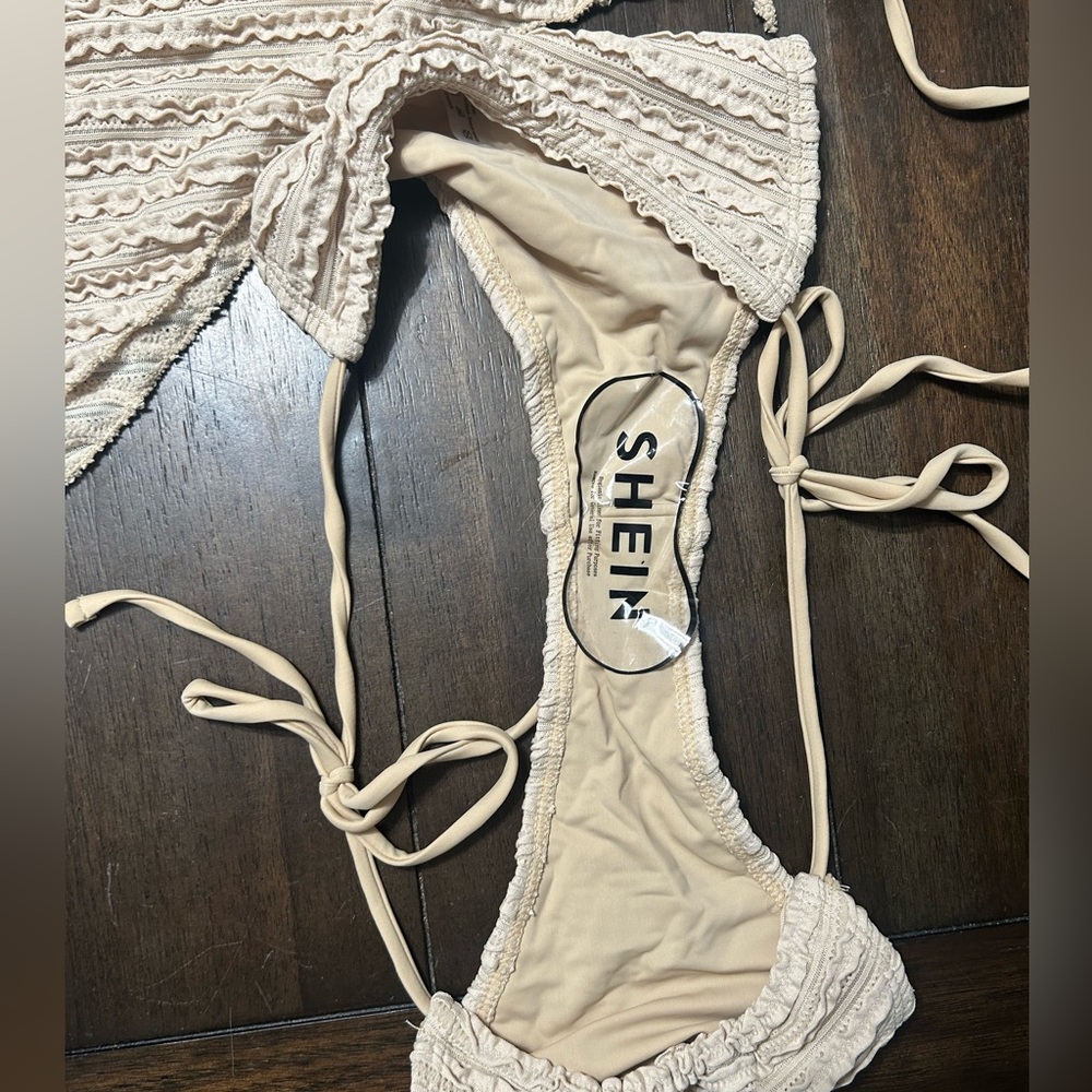 SHEIN Textured Cream Bikini Set - Picture 6 of 8